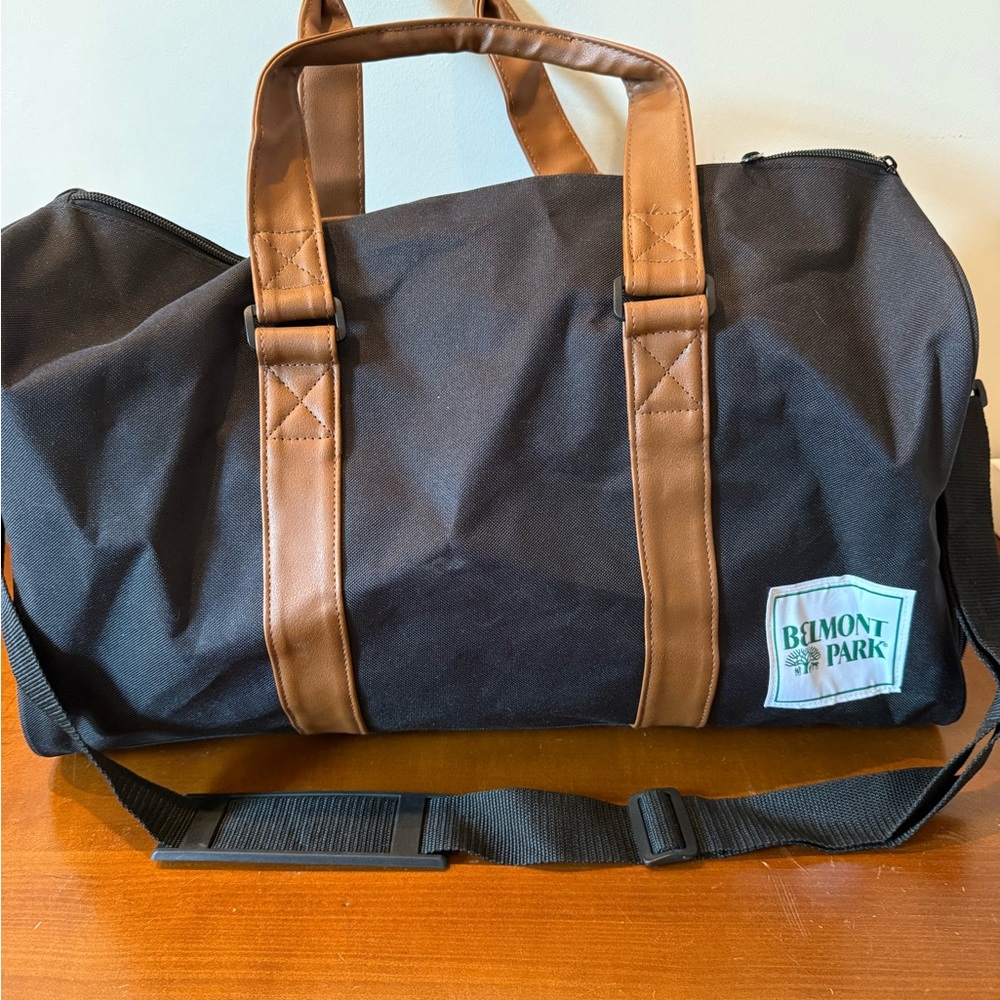 Belmont Park Racetrack Men's Bag